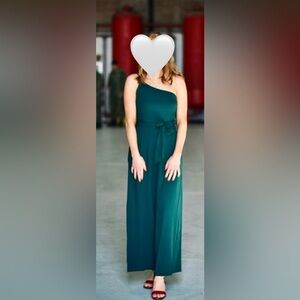 Elegant One-Shoulder Green Jumpsuit